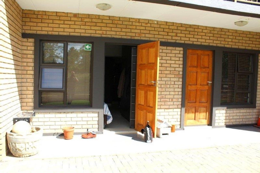 2 Bedroom Property for Sale in Die Bult North West